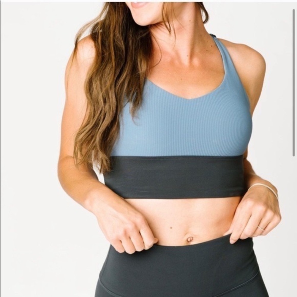 Storm parallel luxe bra